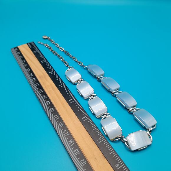 Vintage Moonglow Light Blue Necklace, Silver Tone, 1950s Vintage Jewelry - Picture 10 of 12